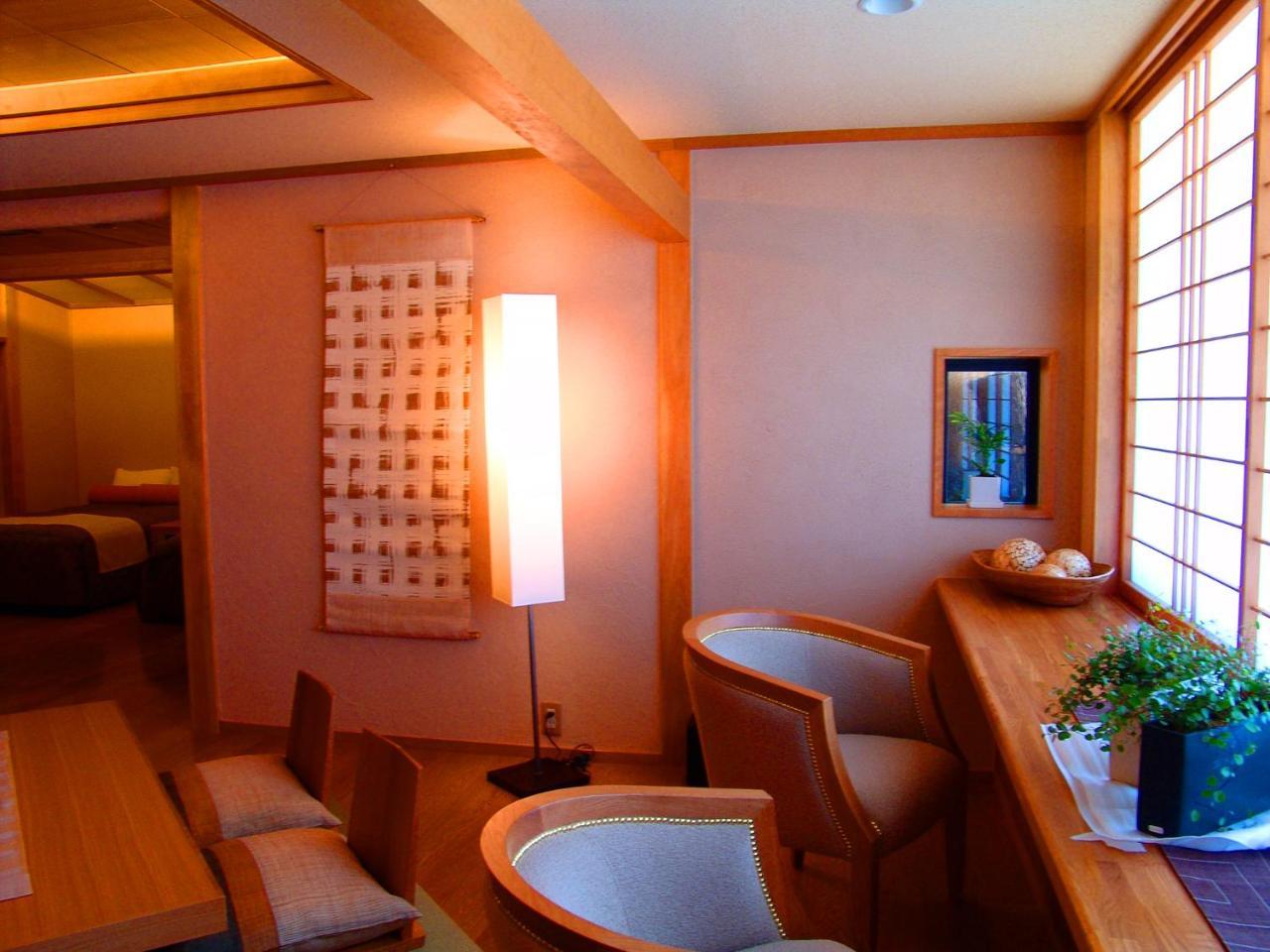 Miyako Hotel Gero Bilik gambar